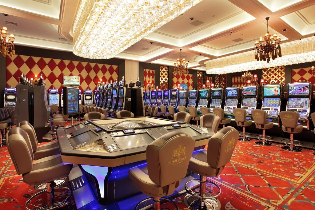 Royal Plaza Hotel And Casino Kapsagaj Kültér fotó